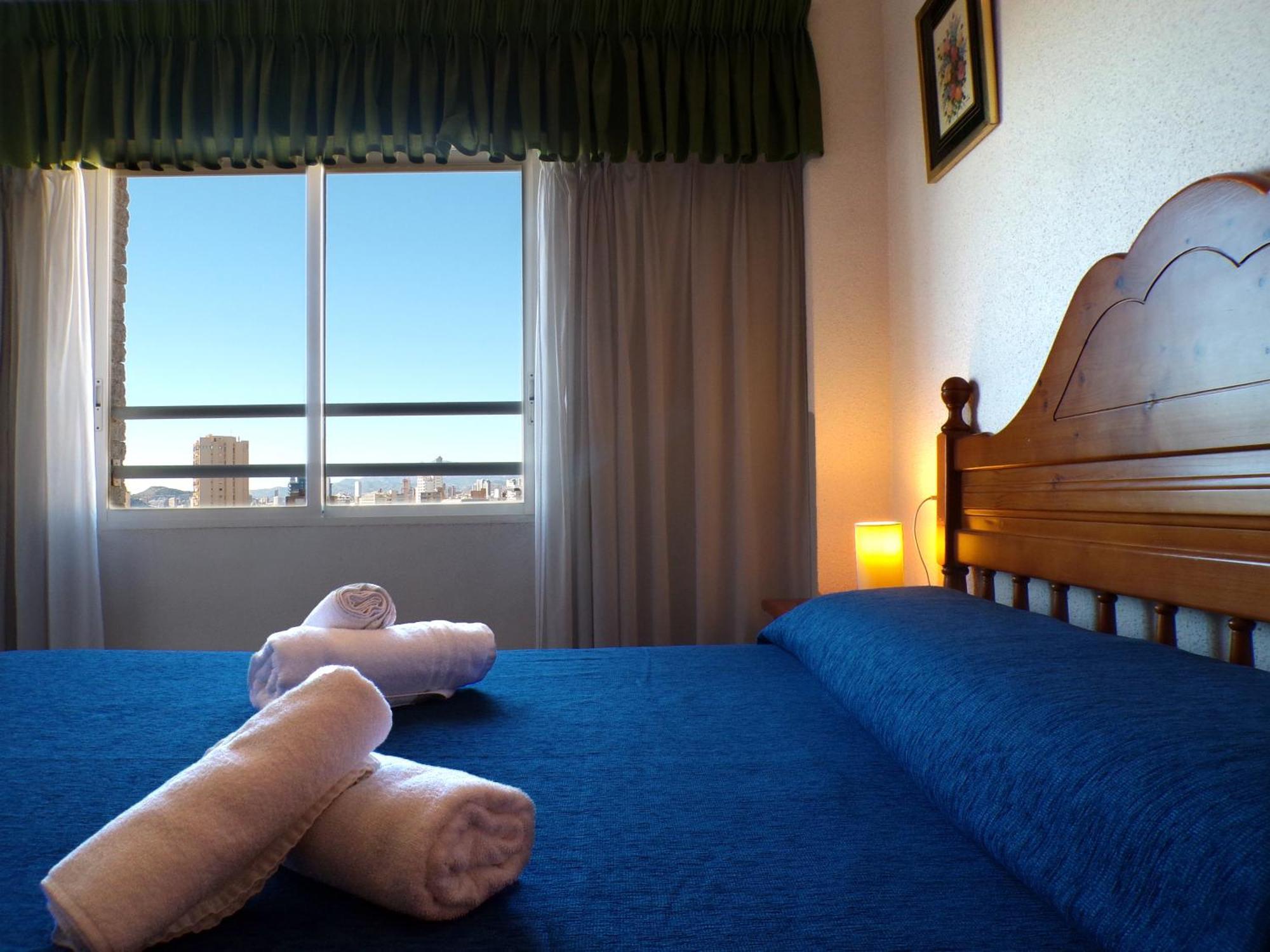 Apartamento Torre Domo Бенидорм Экстерьер фото