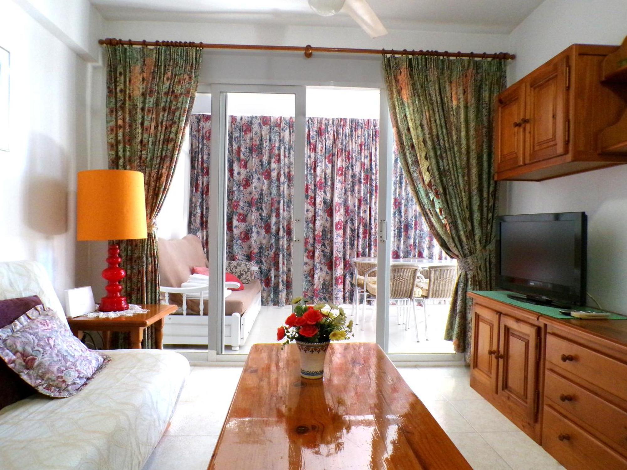 Apartamento Torre Domo Бенидорм Экстерьер фото