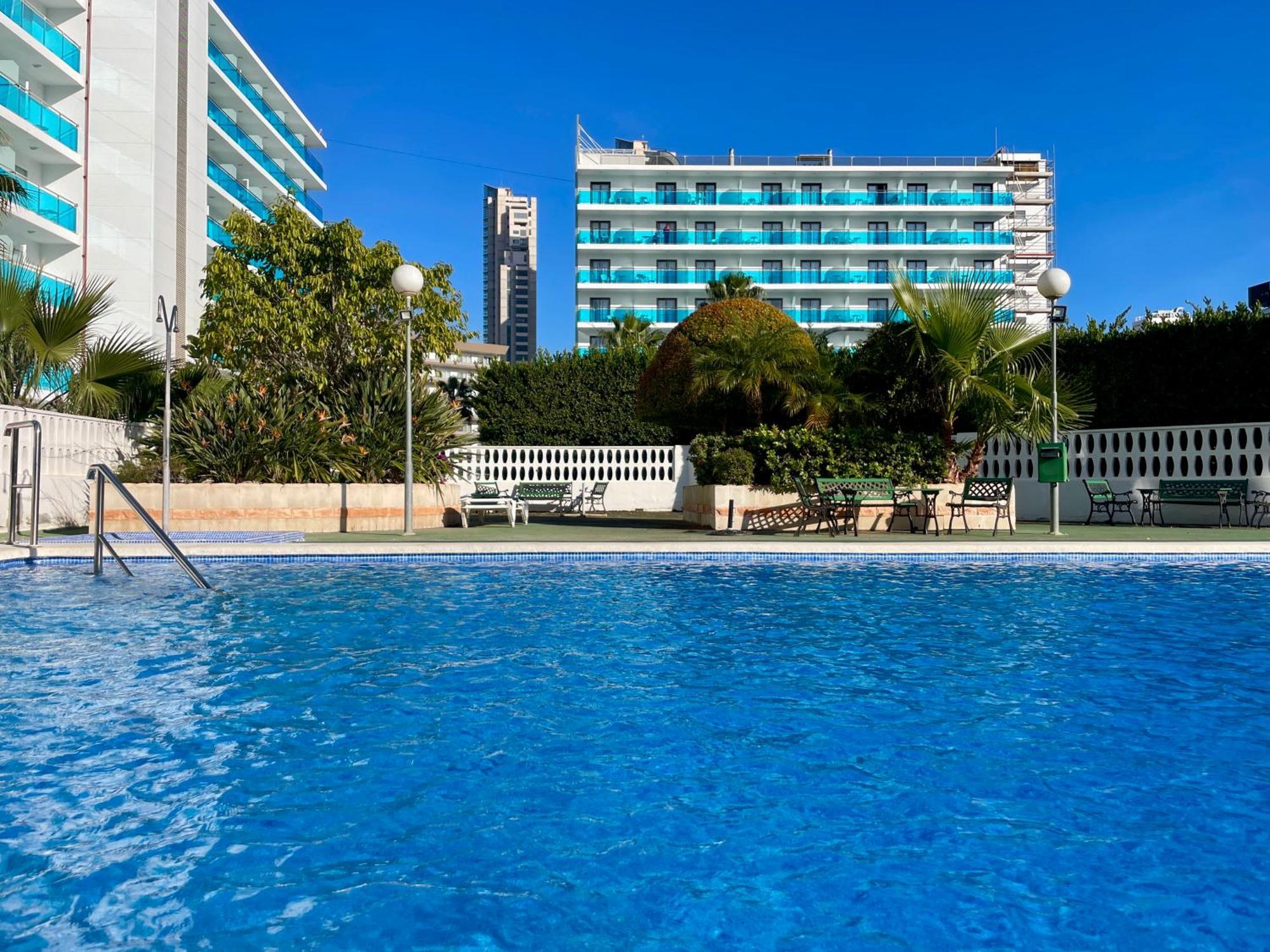 Apartamento Torre Domo Бенидорм Экстерьер фото